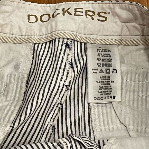 High waist Dockers Navy White Stripes Shorts - 8 - Picture 3 of 5
